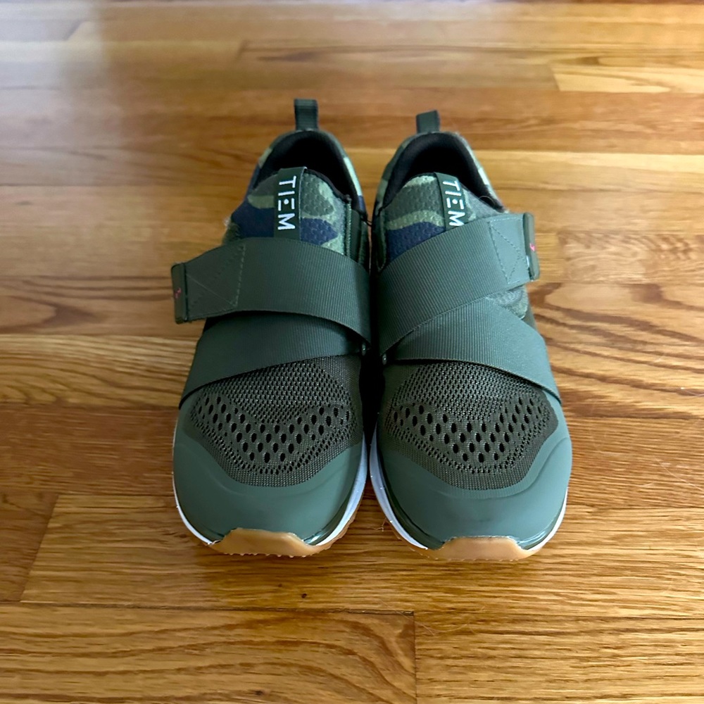 TIEM Slipstream - Camo. Great condition! Size 6.5